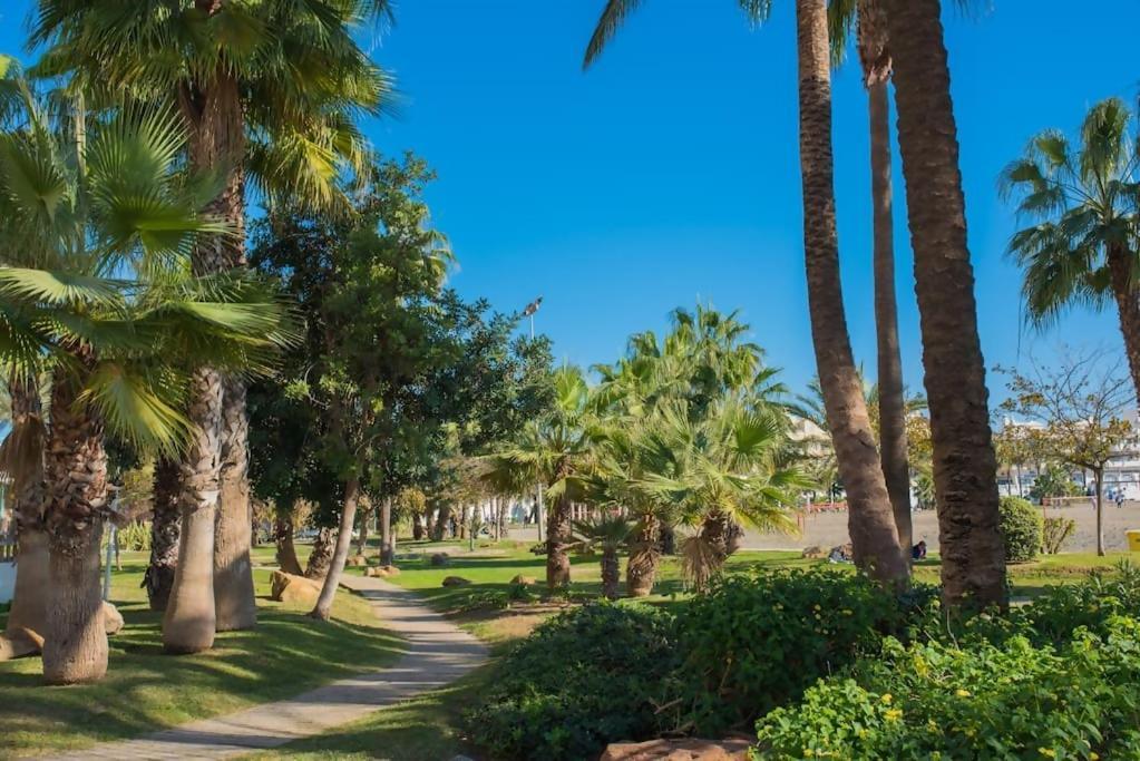 Bonito Estudio A Pie De Playa * Benalmadena